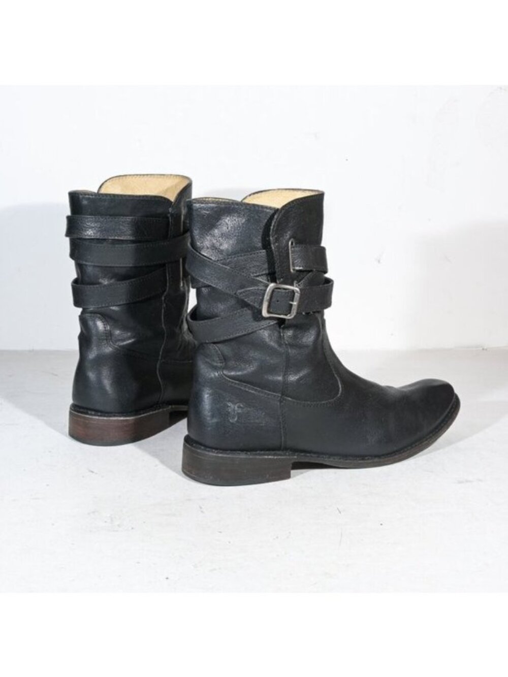 Frye 77734 Shirley Strappy Short Boot Black Leather Ankle Strap Almond Toe Women - Picture 3 of 8